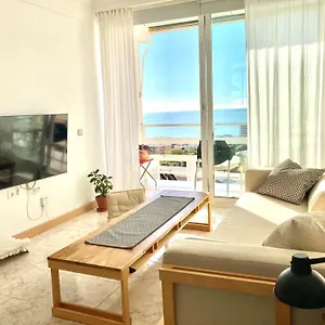 https://beautiful-mediterranean-views-in-central-torremolinos.1costadelsol.com